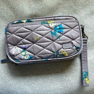 Lug Roundabout Convertible Wallet Crossbody EUC Bouquet Pearl